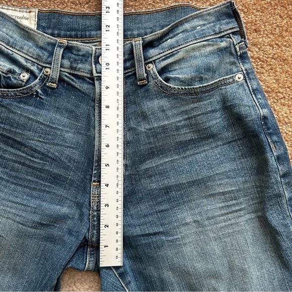 Abercrombie & Fitch Athletic Slim Stretch Jeans - Picture 8 of 11